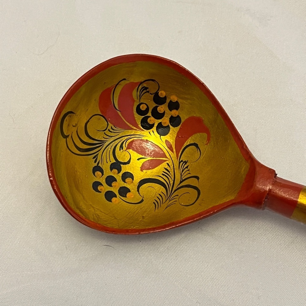 Hand Painted Wooden Khokhloma Spoon, Made in USSR, Vintage EUC - Picture 9 of 9